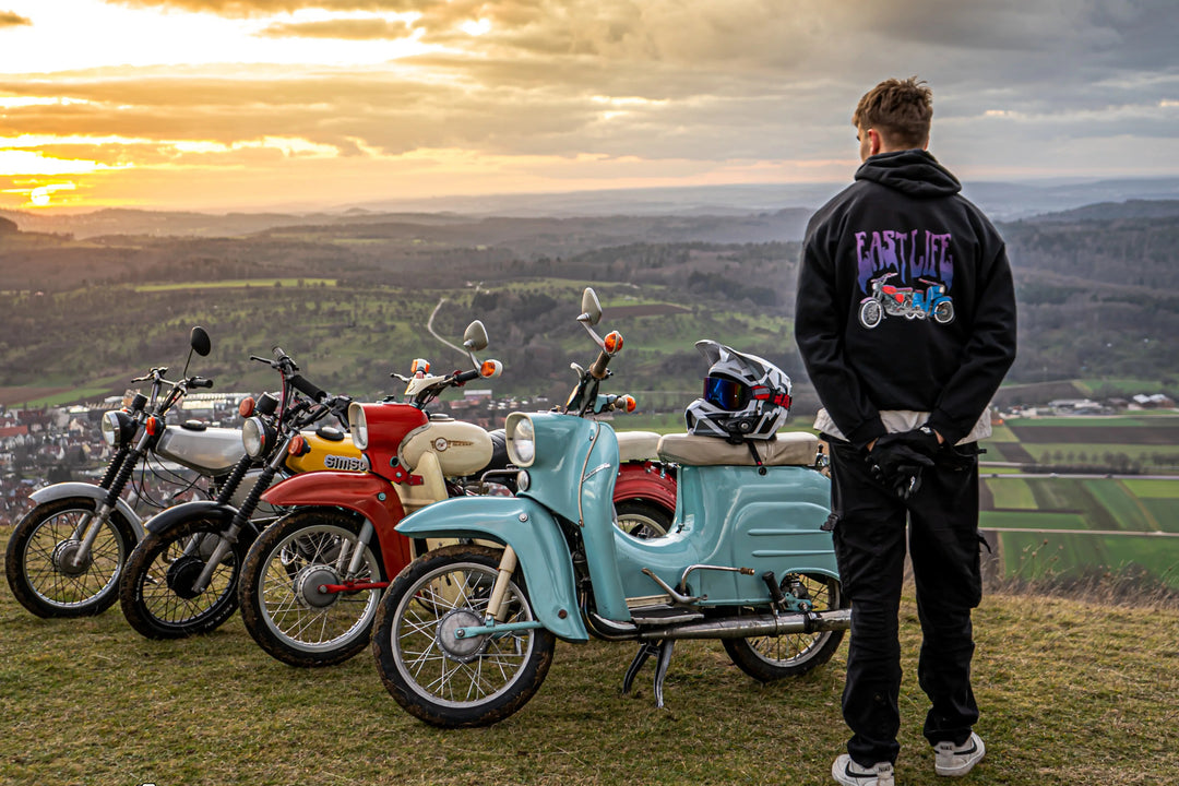 Simson Hoodie vor Simson Schwalbe, S51,S51 Modellen