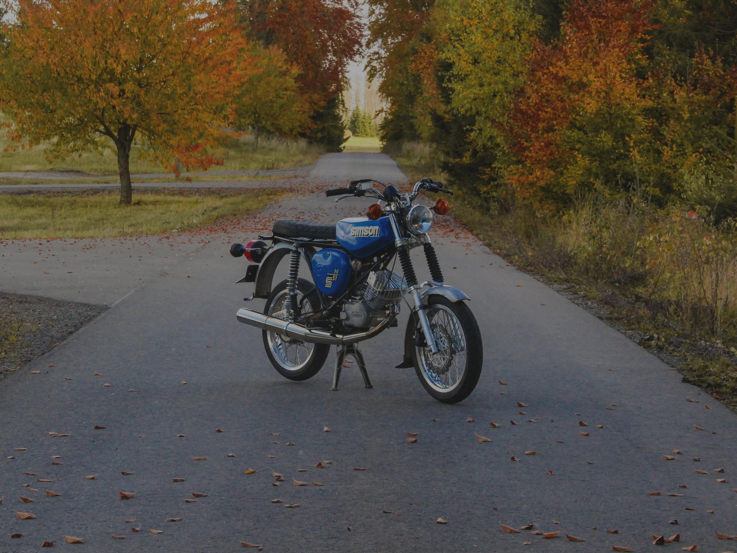 Simson S51 Blau von vorne