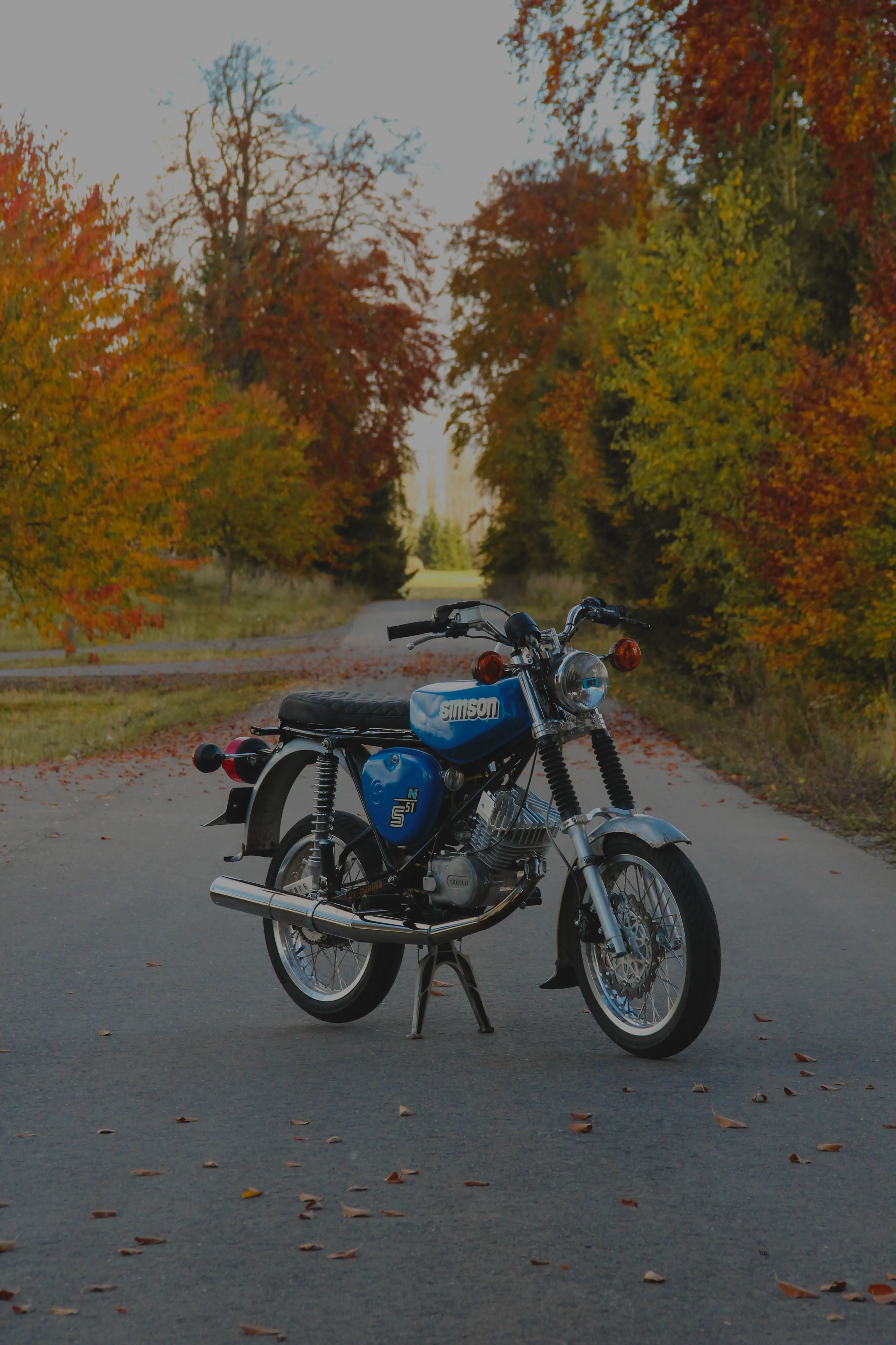 Simson S51 Blau von vorne