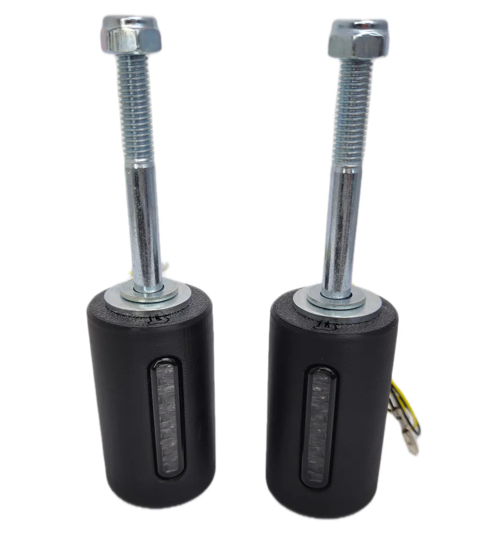 sturzpad-mit-blinker-getoentes-glas-led-detail
